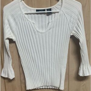 Size Medium White Rue 21 Half Bell Sleeve Top
